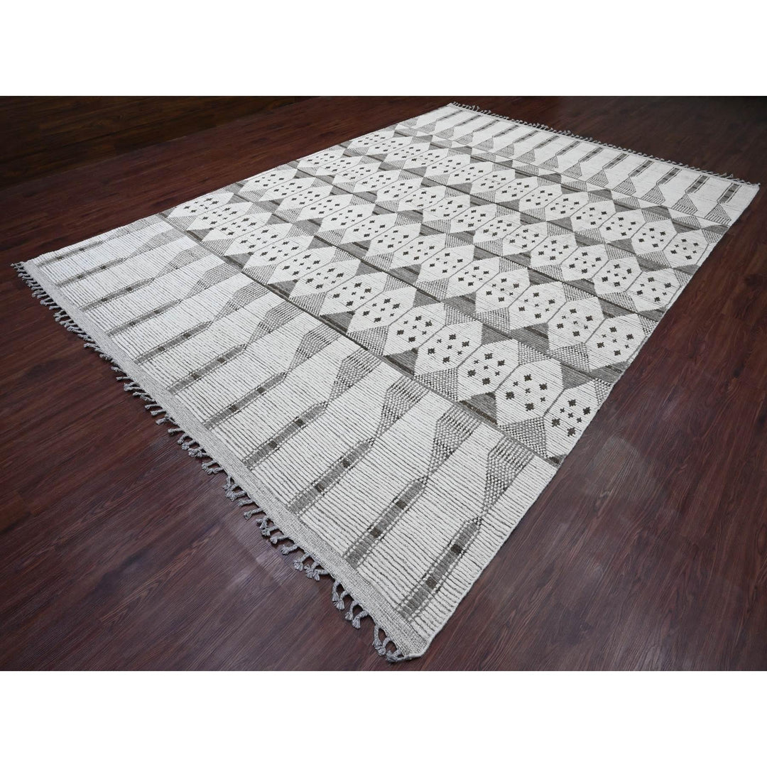 9'3" x 13'2" New Hand Knotted Ivory Wool Rectangle Oriental Rug - MOA10220832