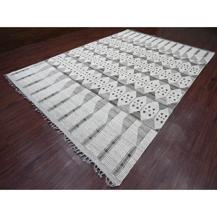 9'3" x 13'2" New Hand Knotted Ivory Wool Rectangle Oriental Rug - MOA10220832