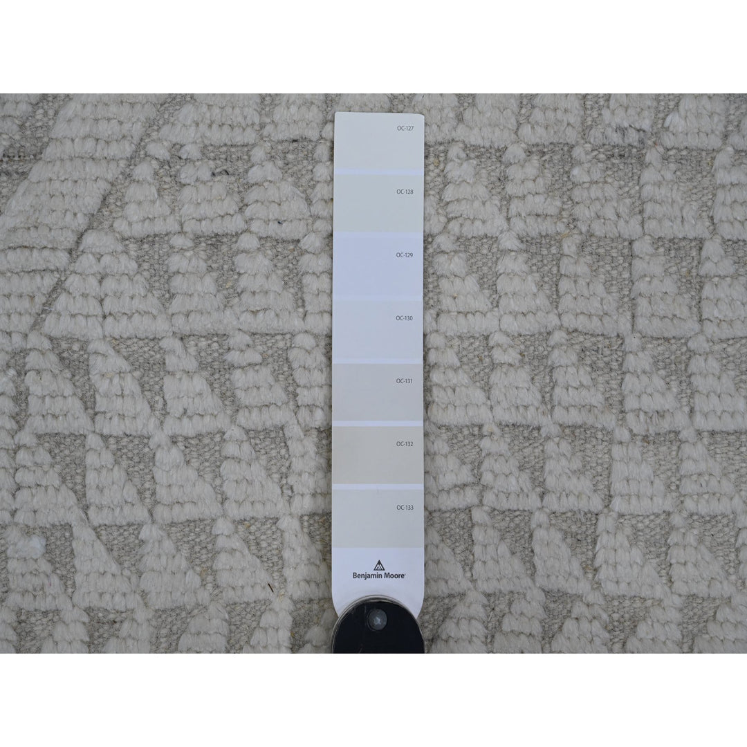 8'10" x 12'8" New Hand Knotted Ivory Wool Rectangle Oriental Rug - MOA10220833