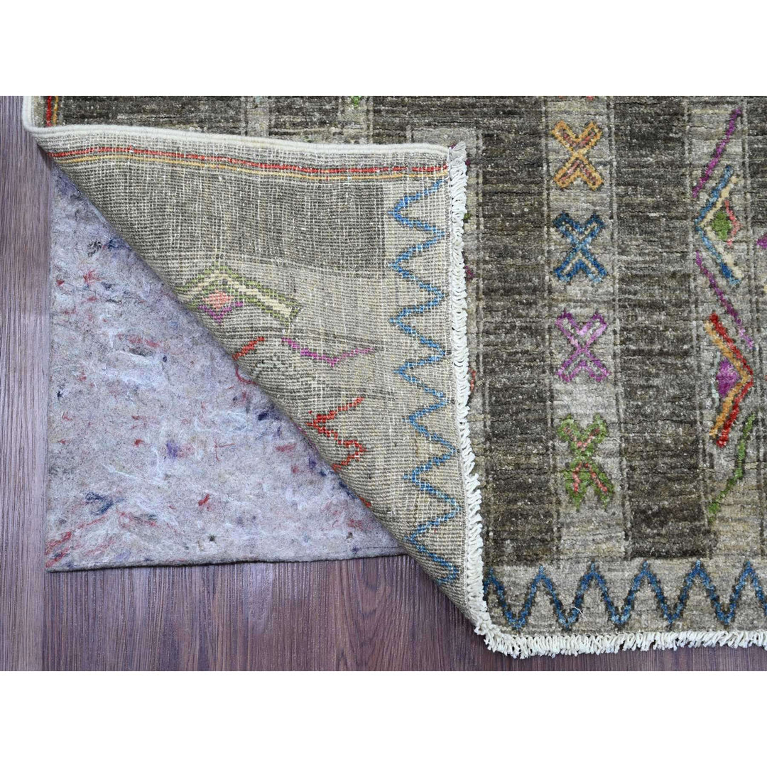 5'8" x 8'10" New Hand Knotted Grey Wool Rectangle Oriental Rug - MOA10220848