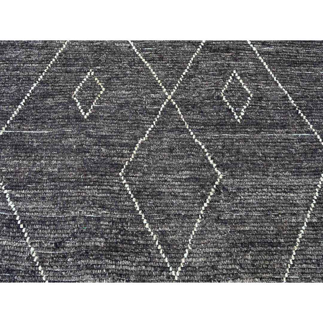 8'11" x 12'8" New Hand Knotted Black Wool Rectangle Oriental Rug - MOA10220895