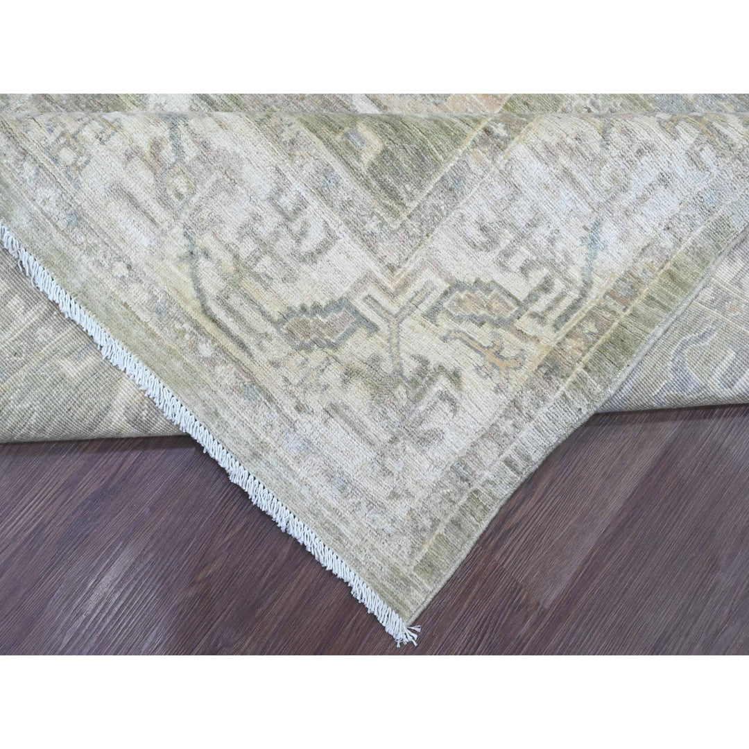 7'11" x 9'8" New Hand Knotted Green Wool Rectangle Oriental Rug - MOA10220896