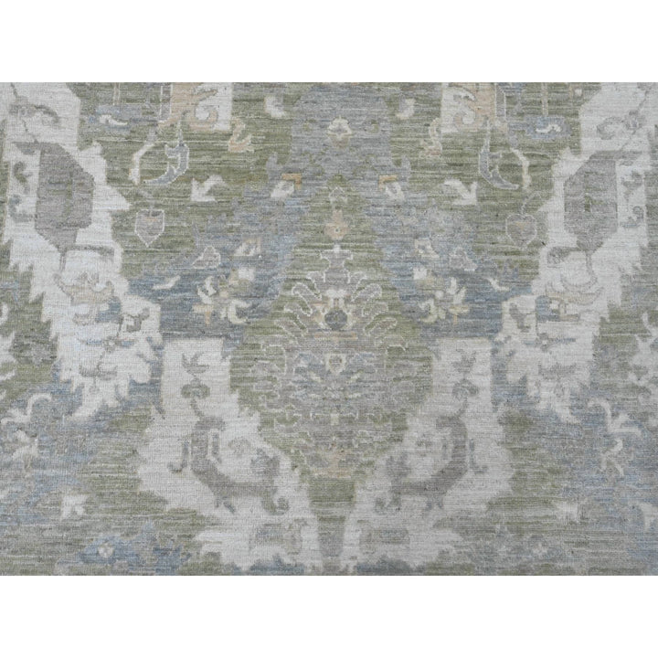 7'11" x 9'8" New Hand Knotted Green Wool Rectangle Oriental Rug - MOA10220896