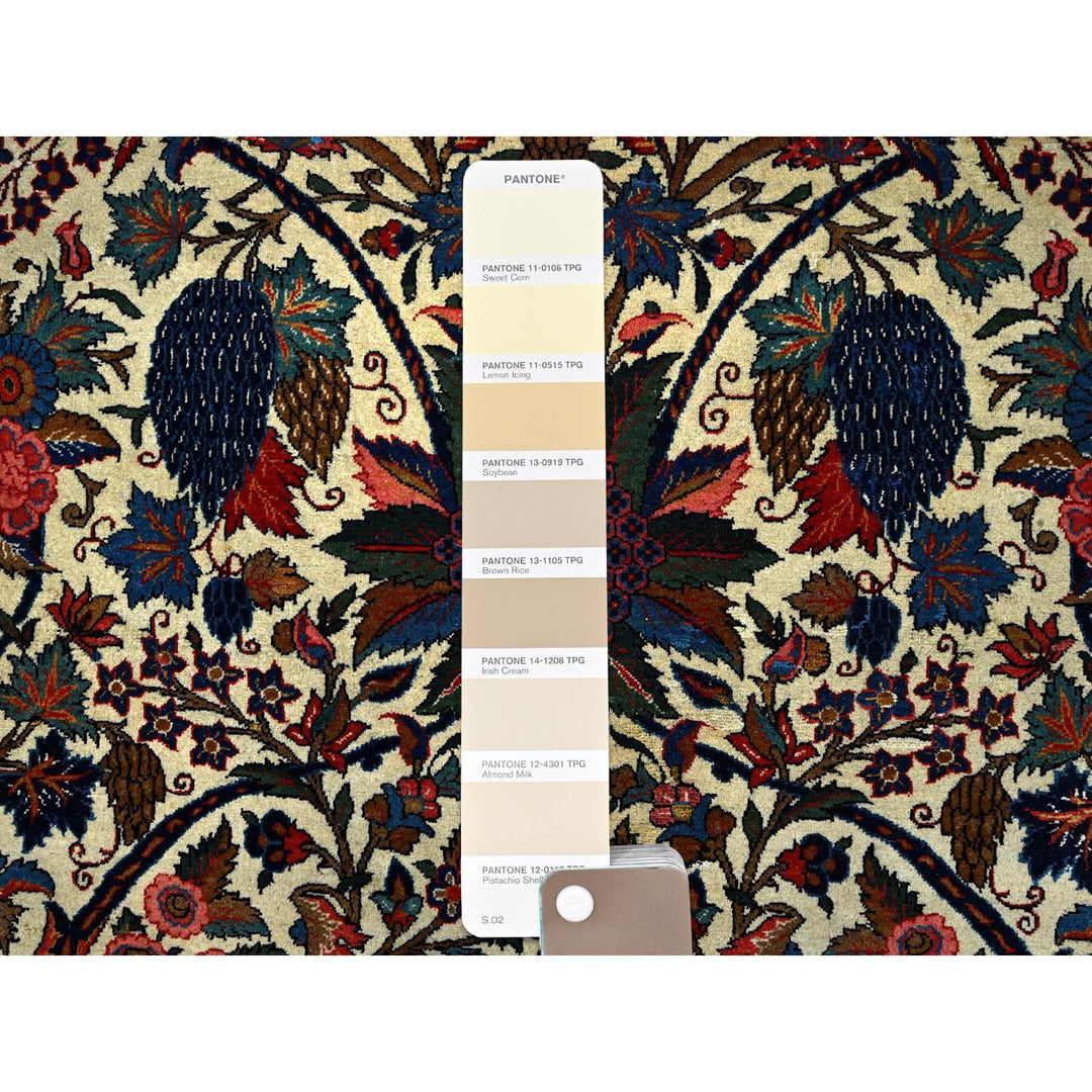 10'3" x 13'5" Vintage Hand Knotted Ivory Wool Rectangle Oriental Rug - MOA102213