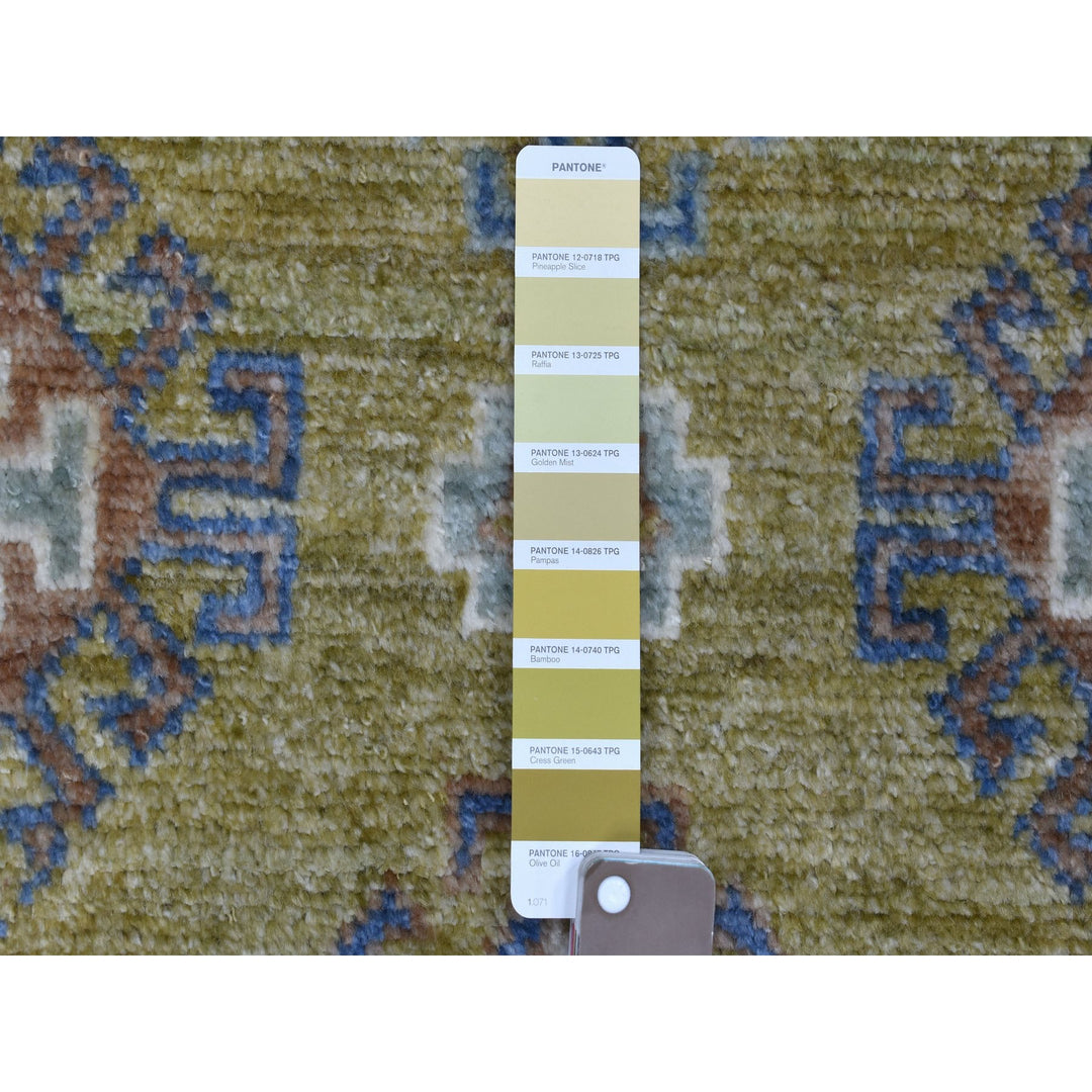 4'1" x 6'0" New Hand Knotted Yellow Wool Rectangle Oriental Rug - MOA10255955