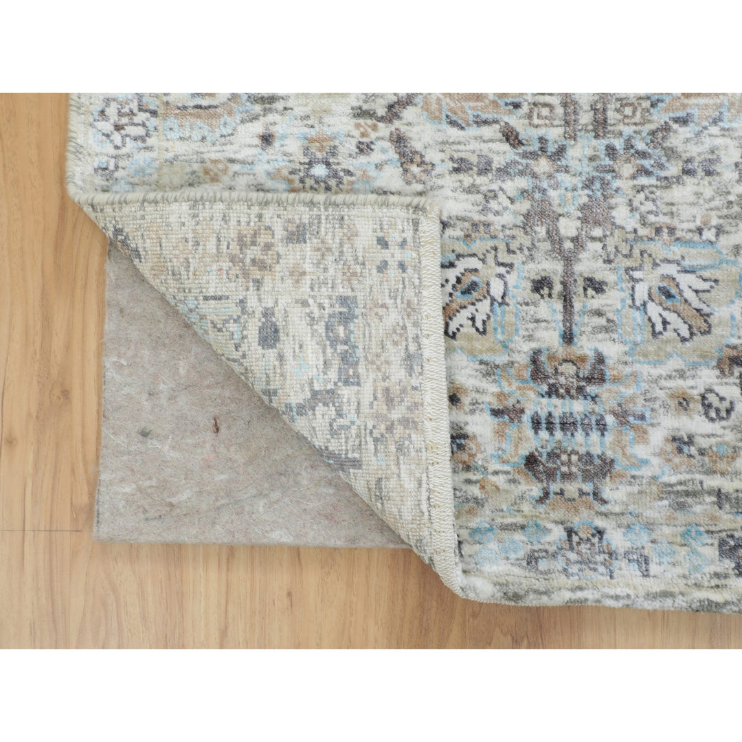 2'6" x 6'2" New Hand Knotted Ivory Wool & Silk Runner Oriental Rug - MOA10258143