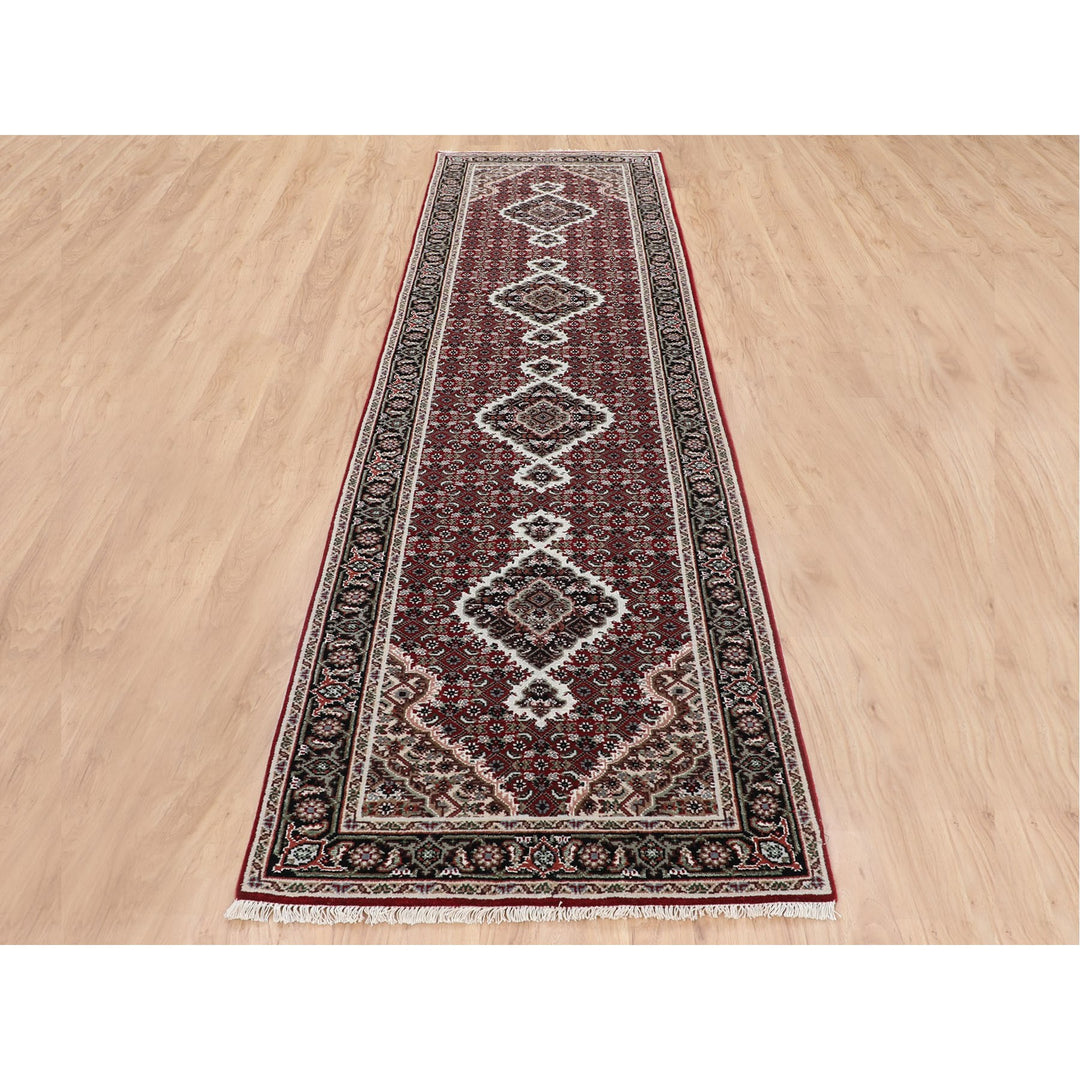 2'8" x 10'2" New Hand Knotted Red Wool Runner Oriental Rug - MOA10258320