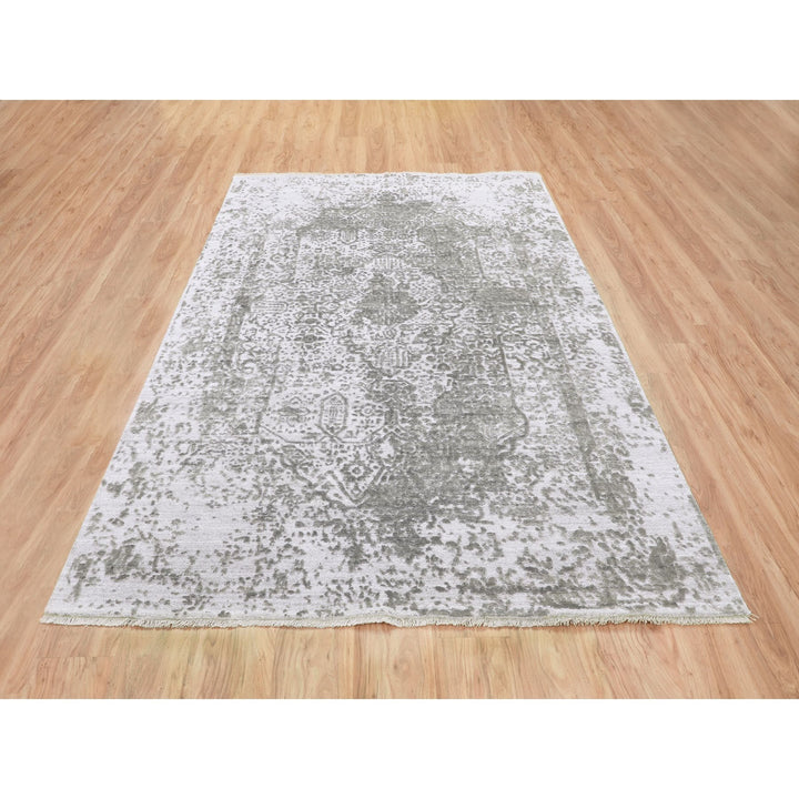 6'0" x 9'0" New Hand Knotted Grey Wool & Pure Silk Rectangle Oriental Rug - MOA10258339