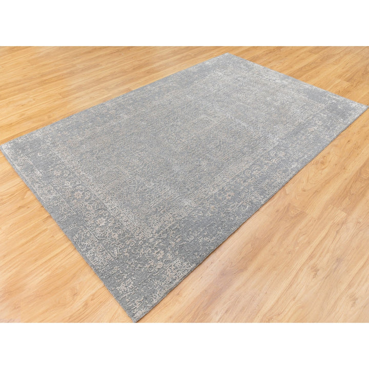 5'10" x 9'1" New Hand Loomed Grey Wool & Art Silk Rectangle Oriental Rug - MOA10258409