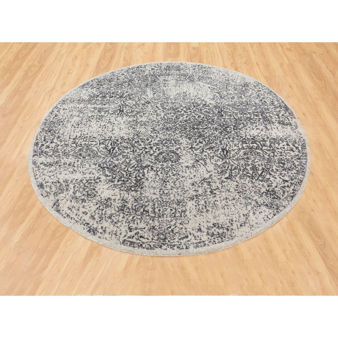 5'10" x 5'10" New Hand Loomed Grey Wool & Art Silk Round Oriental Rug - MOA10258427