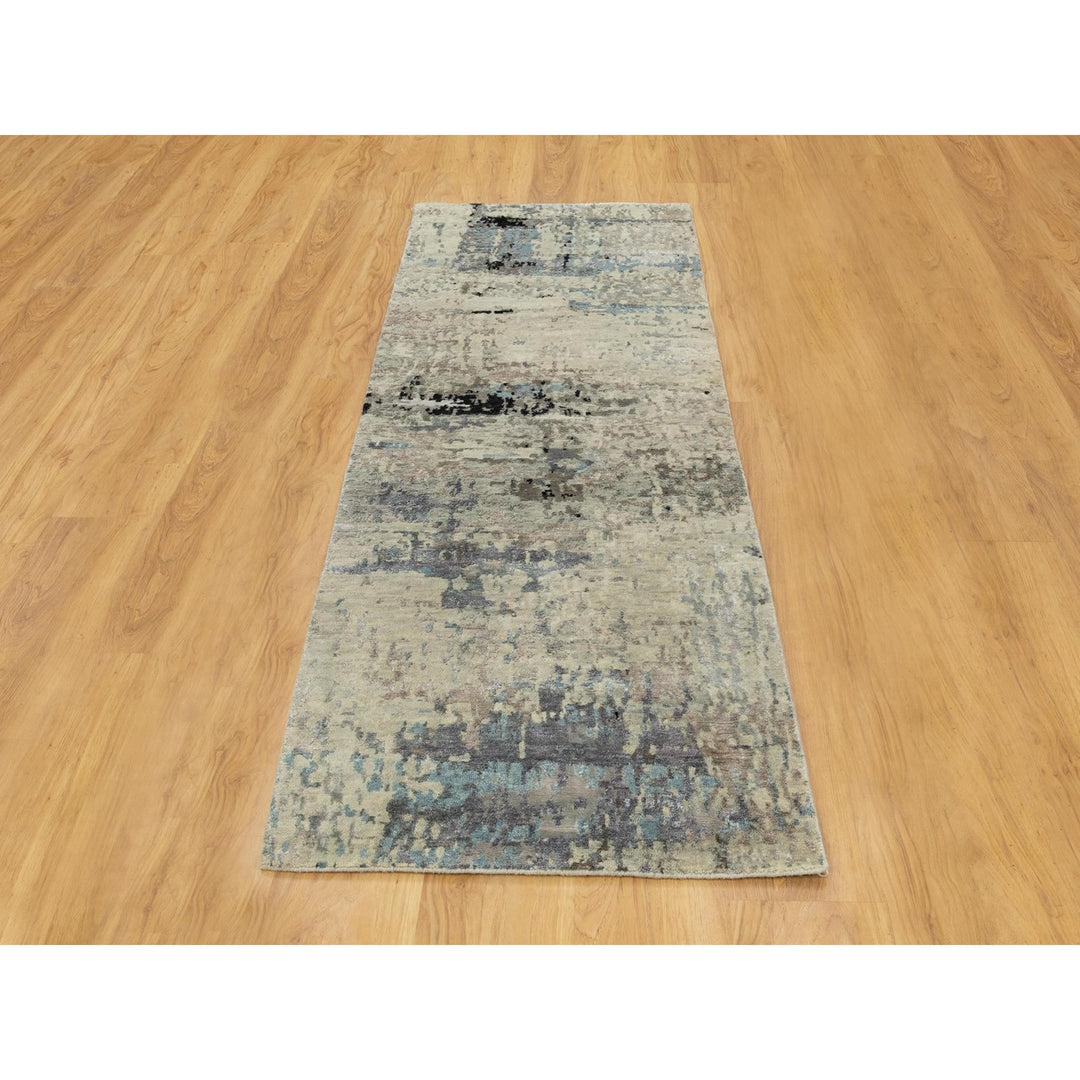 2'6" x 7'9" New Hand Knotted Grey Wool & Silk Runner Oriental Rug - MOA10258490