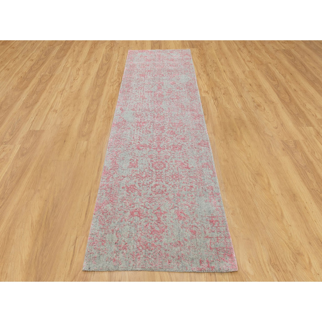 2'6" x 9'10" New Hand Loomed Pink Wool & Art Silk Runner Oriental Rug - MOA10258598