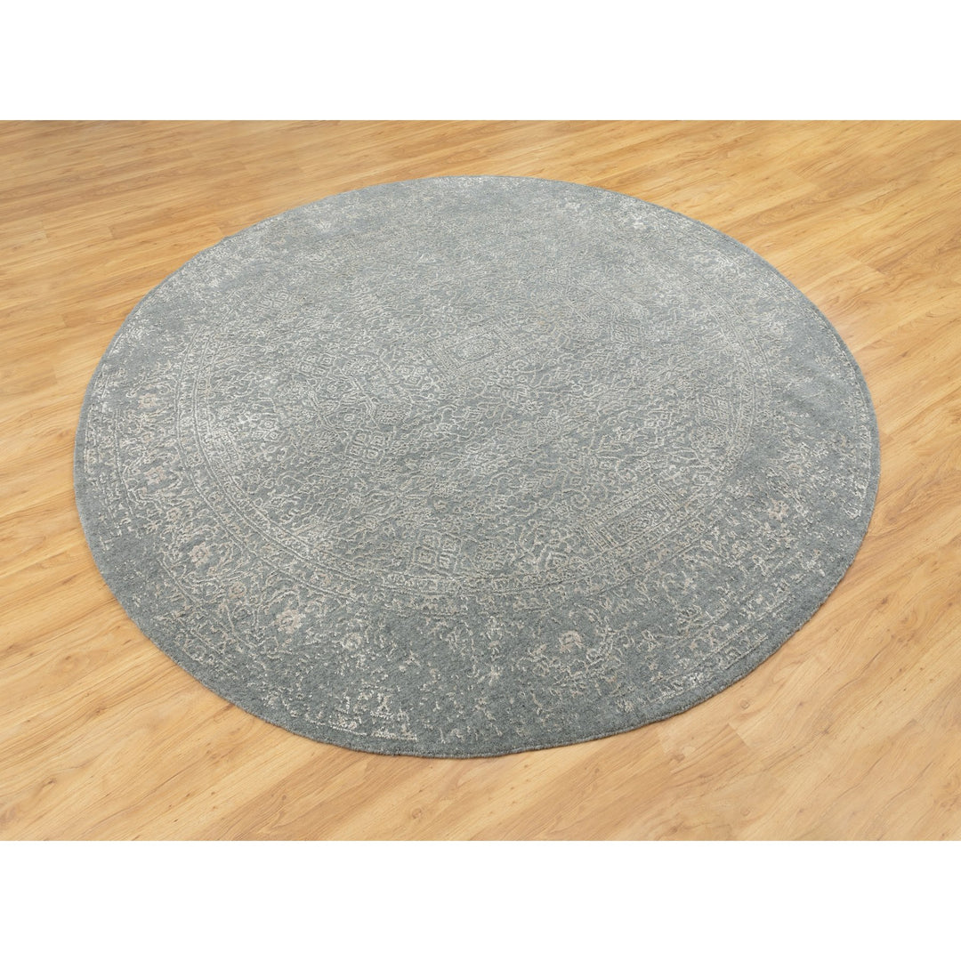 7'10" x 7'10" New Hand Loomed Grey Wool & Silk Round Oriental Rug - MOA10258616