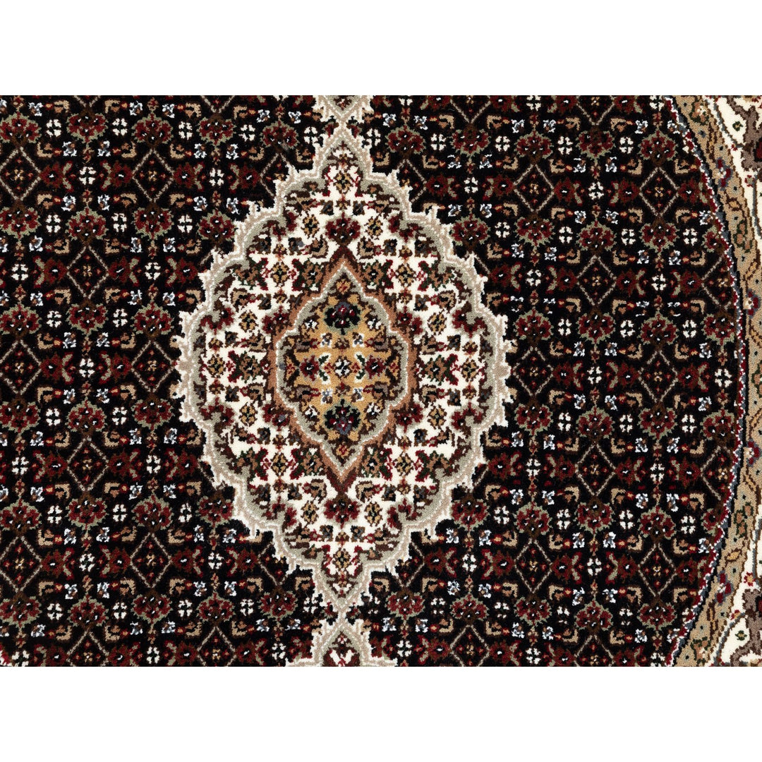 4'0" x 4'1" New Hand Knotted Black Wool Round Oriental Rug - MOA10258685