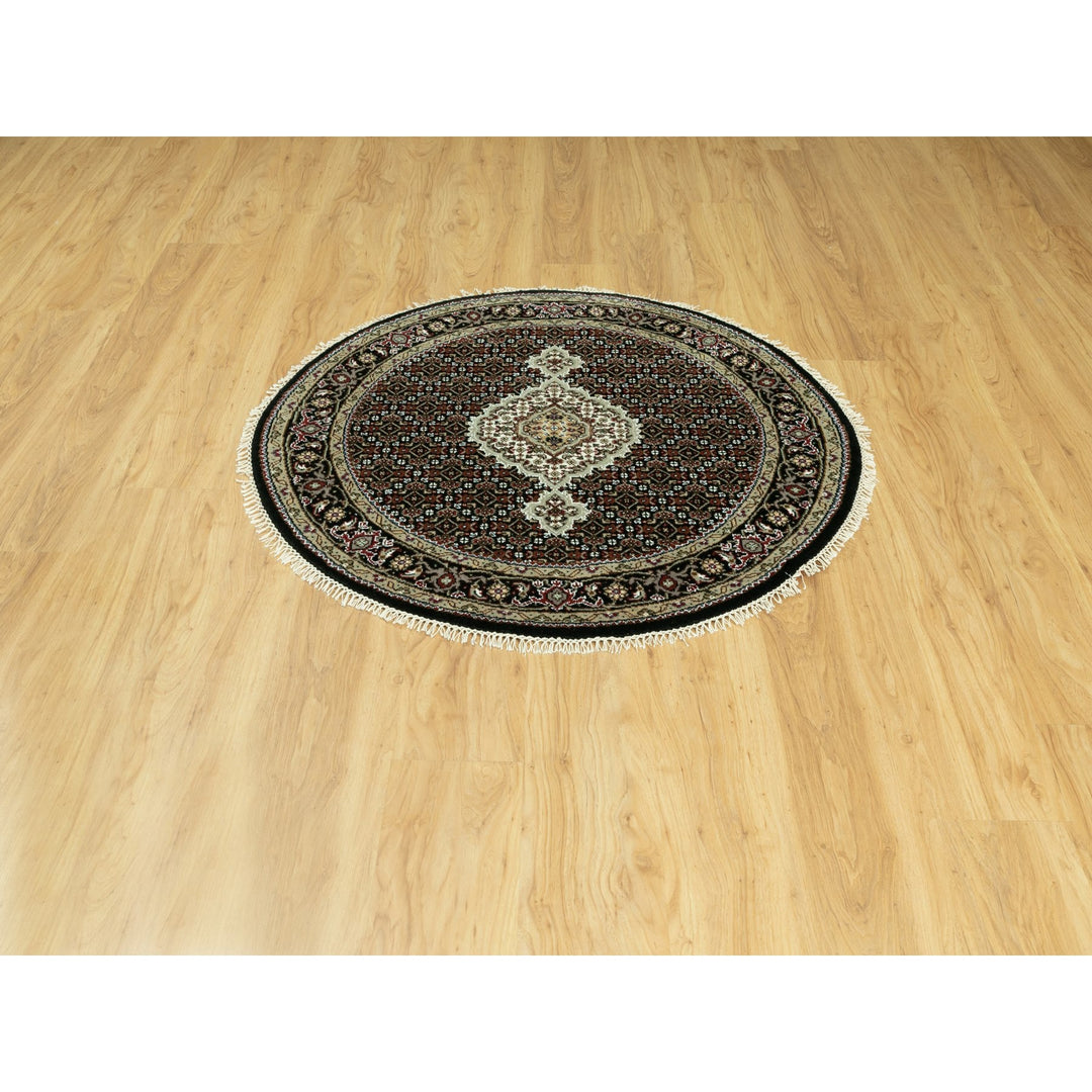 4'0" x 4'0" New Hand Knotted Black Wool Round Oriental Rug - MOA10258842