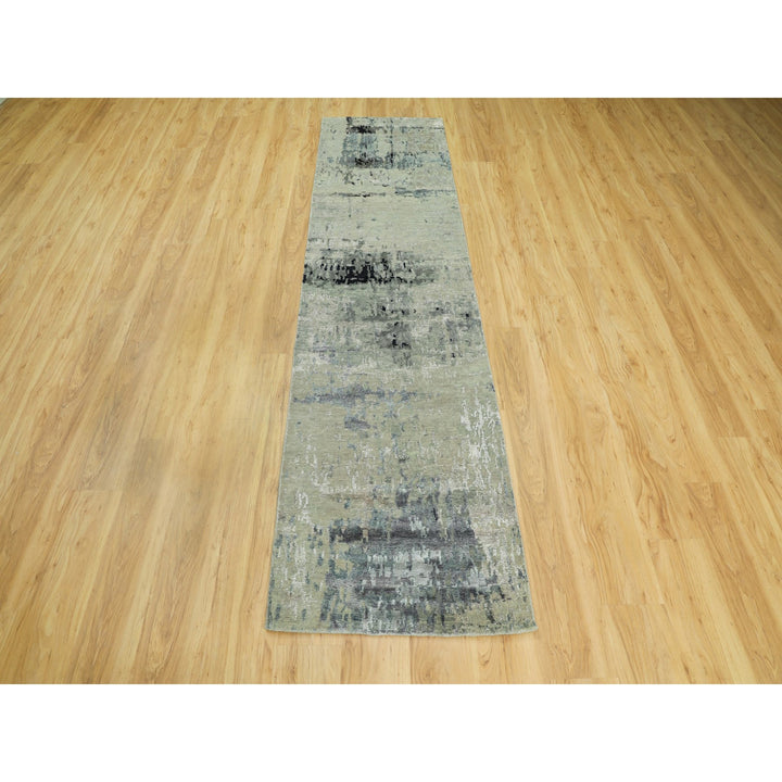 2'8" x 9'9" New Hand Knotted Grey Wool & Silk Runner Oriental Rug - MOA10258875