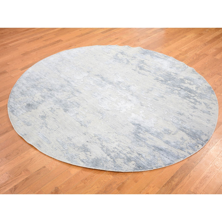 7'10" x 7'10" New Hand Knotted Grey Wool & Silk Round Oriental Rug - MOA10259053