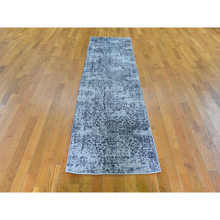 2'5" x 10'1" New Hand Loomed Grey Wool & Silk Runner Oriental Rug - MOA10259360