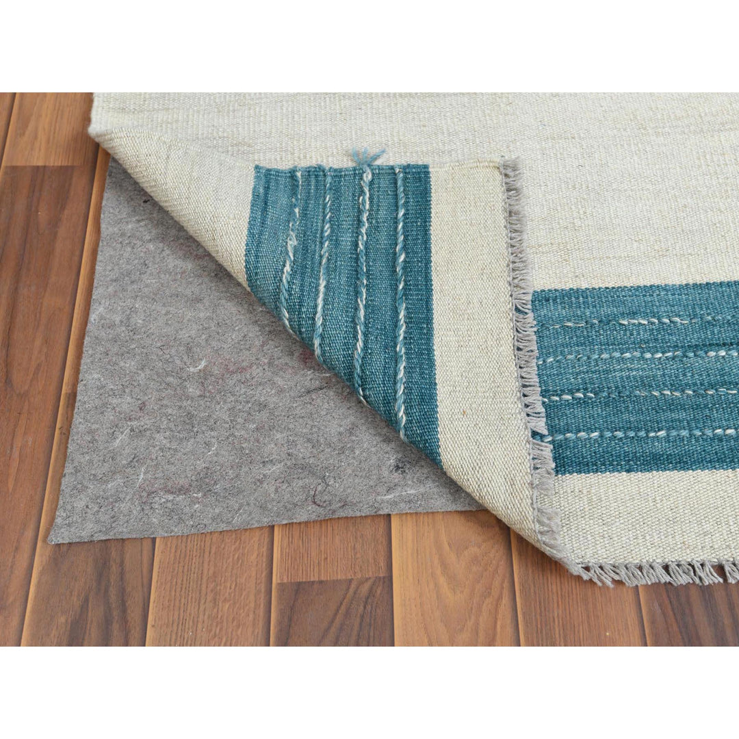 9'5" x 11'9" New Hand Woven Teal Wool Rectangle Oriental Rug - MOA10260058