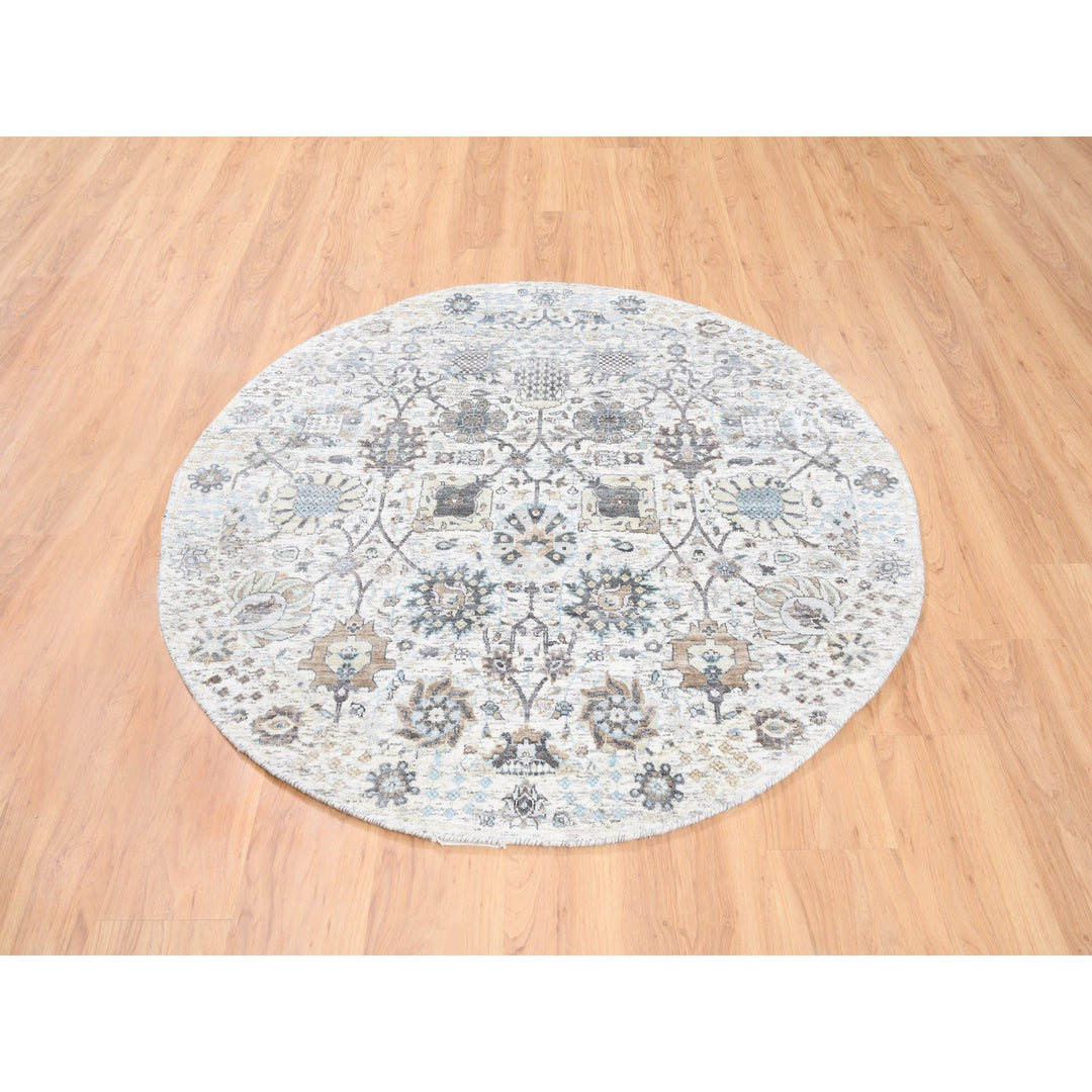 5'0" x 5'1" New Hand Knotted Ivory Wool & Silk Round Oriental Rug - MOA10262286