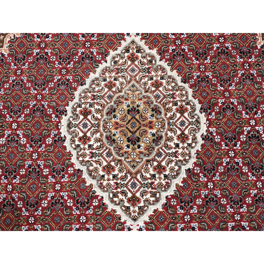 5'0" x 5'0" New Hand Knotted Red Wool Square Oriental Rug - MOA10262553