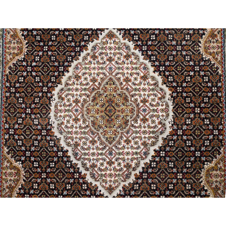 3'10" x 6'0" New Hand Knotted Black Wool Rectangle Oriental Rug - MOA10262619