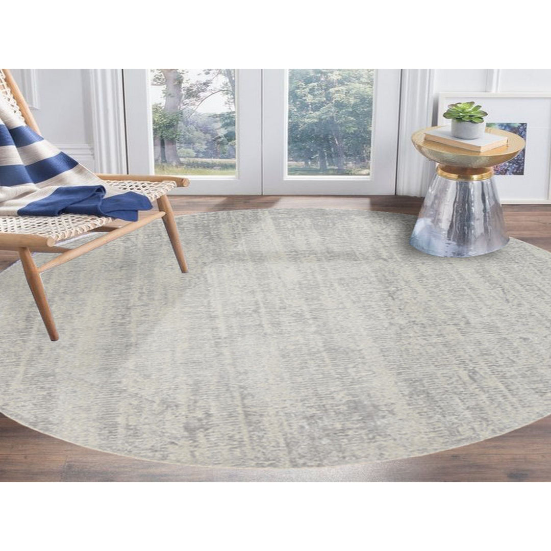 8'10" x 8'10" New Hand Loomed Grey Wool & Silk Round Oriental Rug - MOA10262864