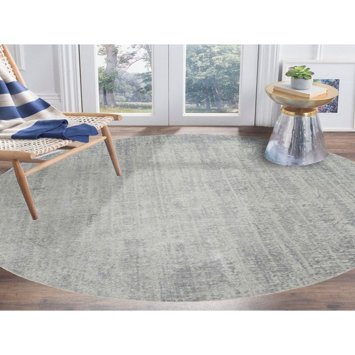 10'0" x 10'0" New Hand Loomed Grey Wool & Silk Round Oriental Rug - MOA10262874