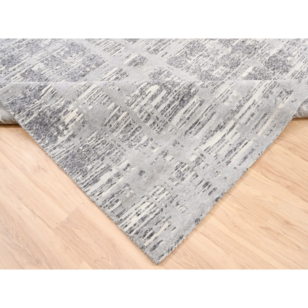 8'0" x 8'0" New Hand Knotted Grey Wool Square Oriental Rug - MOA10262892