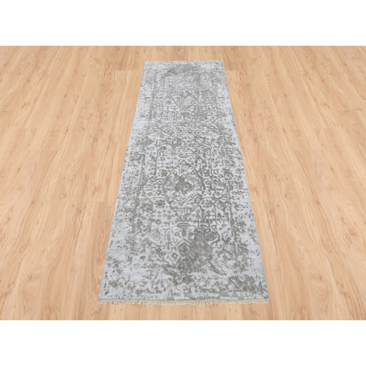 2'7" x 7'9" New Hand Knotted Grey Wool & Silk Runner Oriental Rug - MOA10263196