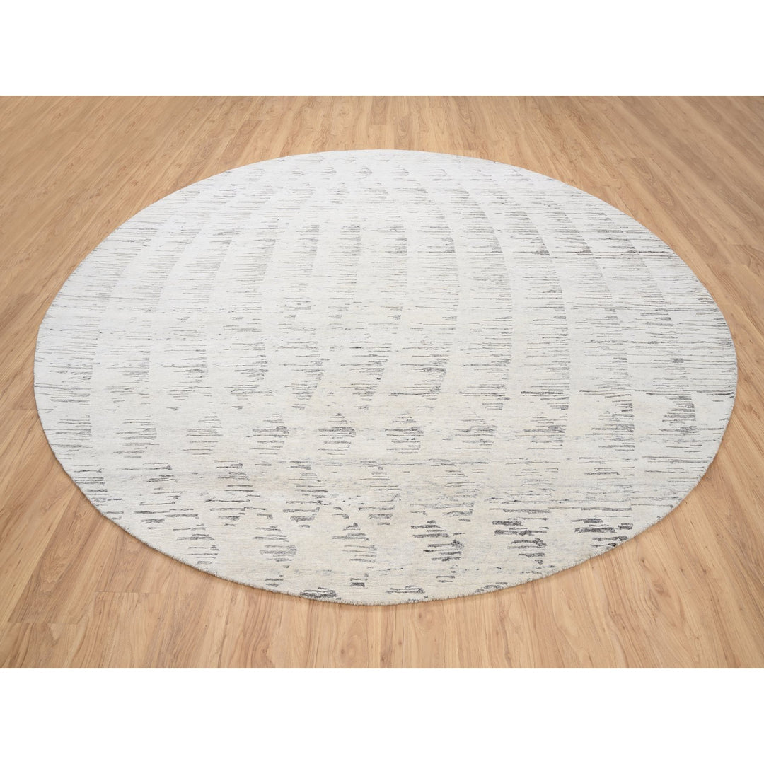 9'10" x 9'10" New Hand Knotted Ivory Wool Round Oriental Rug - MOA10263376