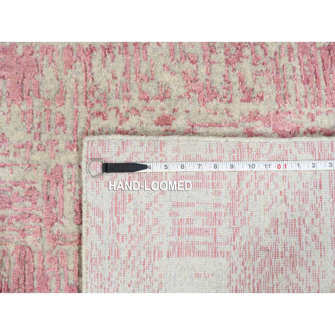 2'6" x 10'0" New Hand Loomed Pink Wool & Art Silk Runner Oriental Rug - MOA10264813