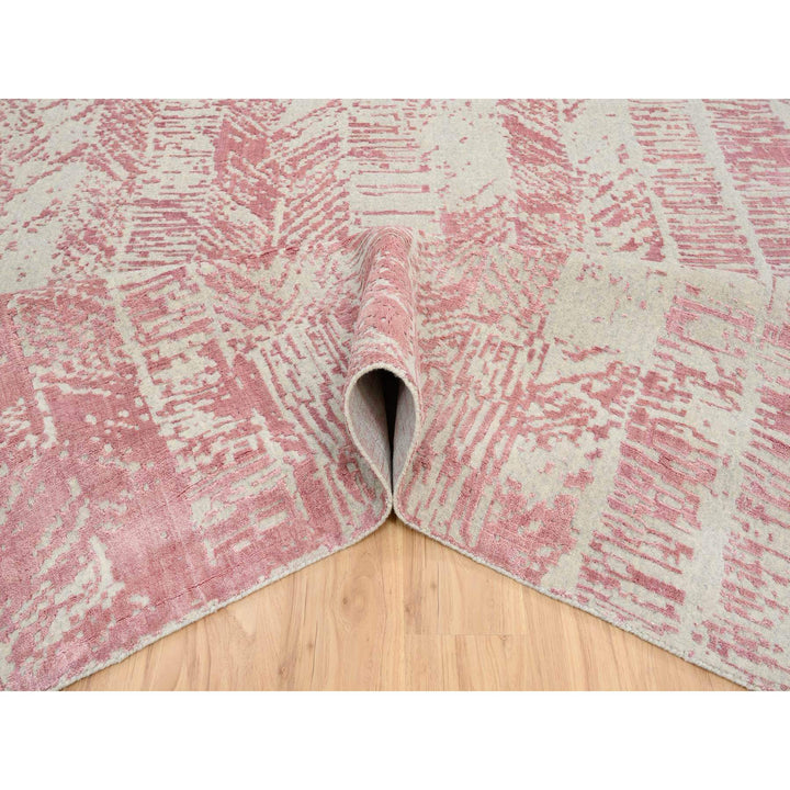 11'10" x 17'10" New Hand Loomed Pink Wool & Art Silk Rectangle Oriental Rug - MOA10264836