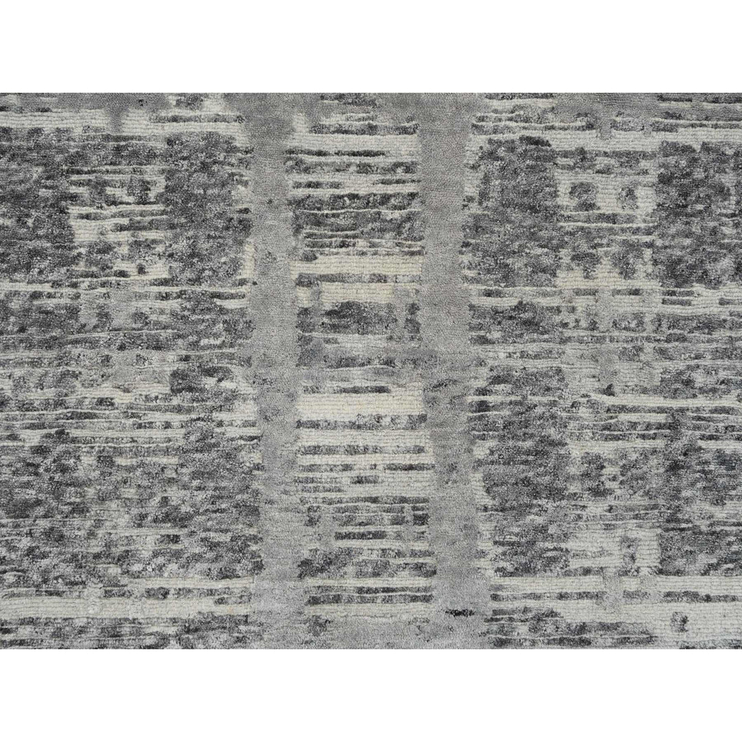 2'6" x 25'9" New Hand Knotted Grey Wool Runner Oriental Rug - MOA10265157