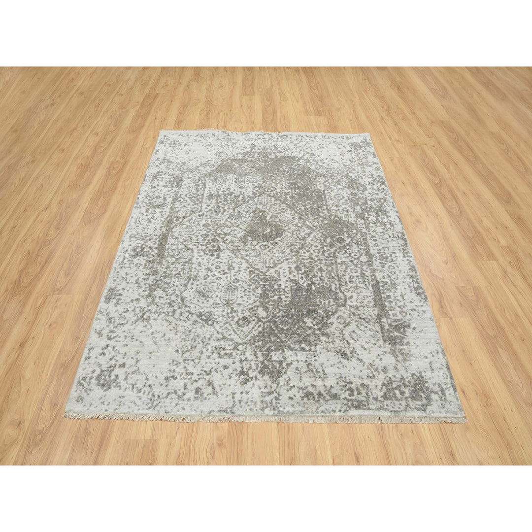 5'1" x 7'0" New Hand Knotted Grey Wool & Silk Rectangle Oriental Rug - MOA10265209