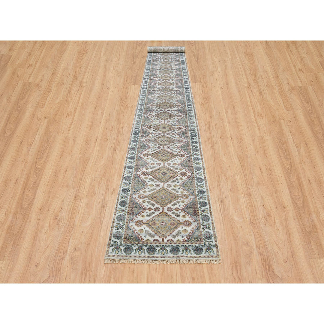 2'7" x 18'0" New Hand Knotted Ivory Wool Runner Oriental Rug - MOA10265610