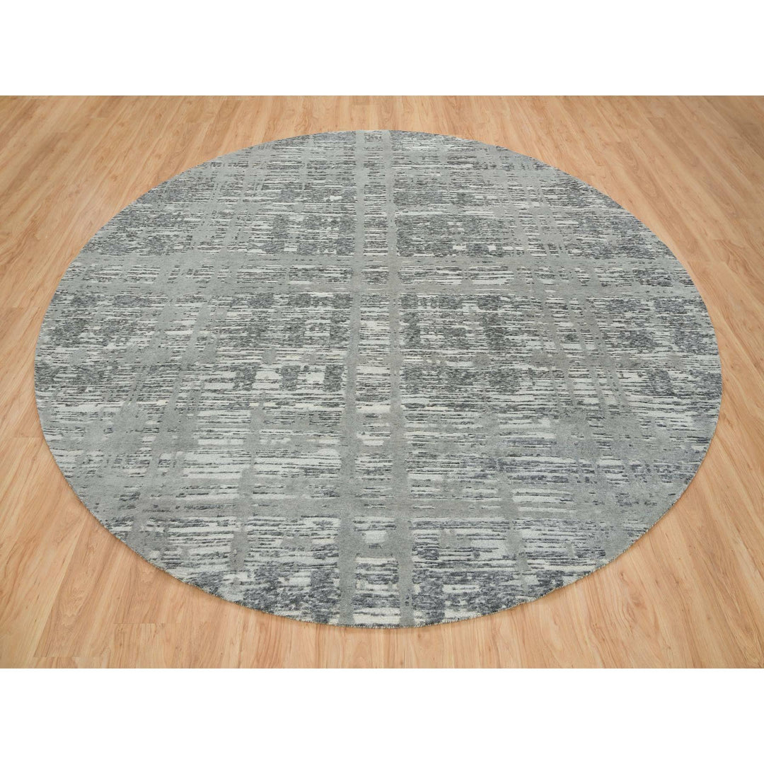 10'1" x 10'1" New Hand Knotted Grey Wool Round Oriental Rug - MOA10265640