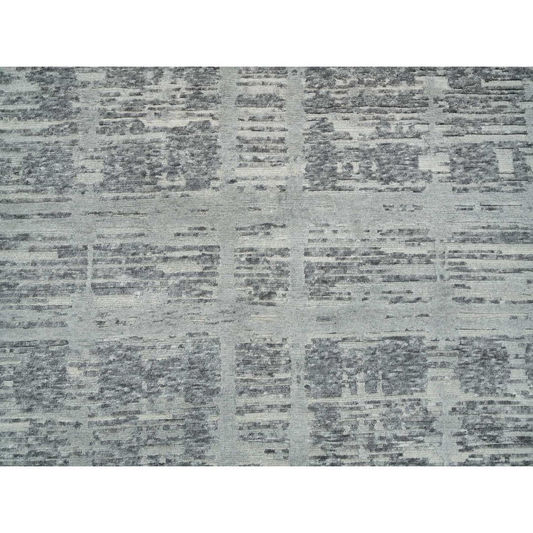 6'1" x 9'2" New Hand Knotted Grey Wool Rectangle Oriental Rug - MOA10265643