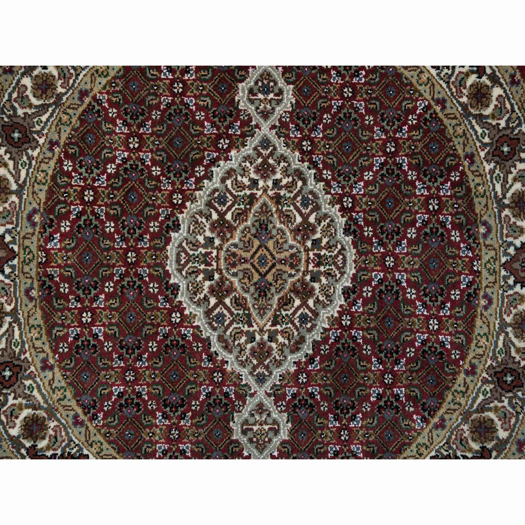 3'4" x 3'4" New Hand Knotted Red Wool Round Oriental Rug - MOA10265785