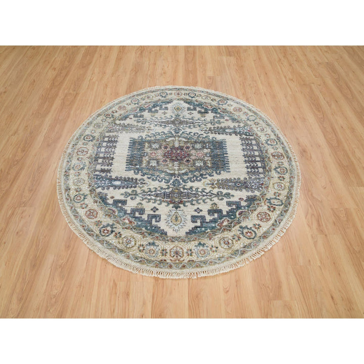 5'10" x 5'10" New Hand Knotted Ivory Wool Round Oriental Rug - MOA10265837