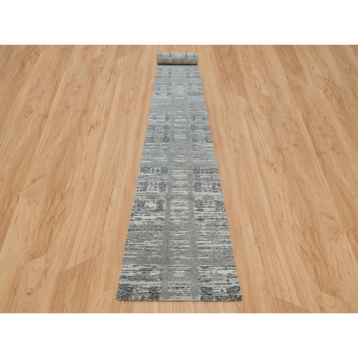 2'7" x 25'6" New Hand Knotted Grey Wool Runner Oriental Rug - MOA10265956