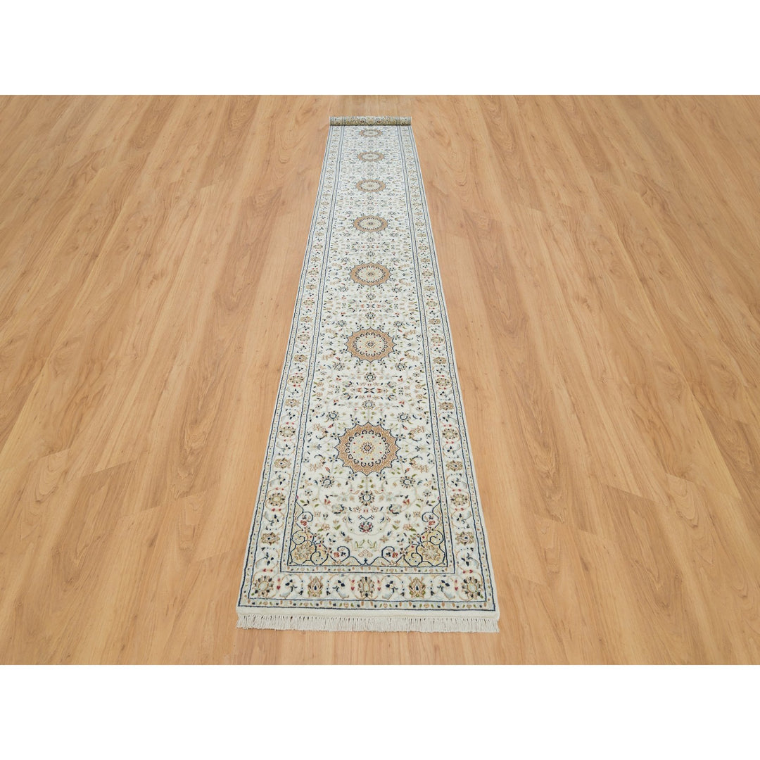 2'8" x 16'7" New Hand Knotted Ivory Wool Runner Oriental Rug - MOA10265993