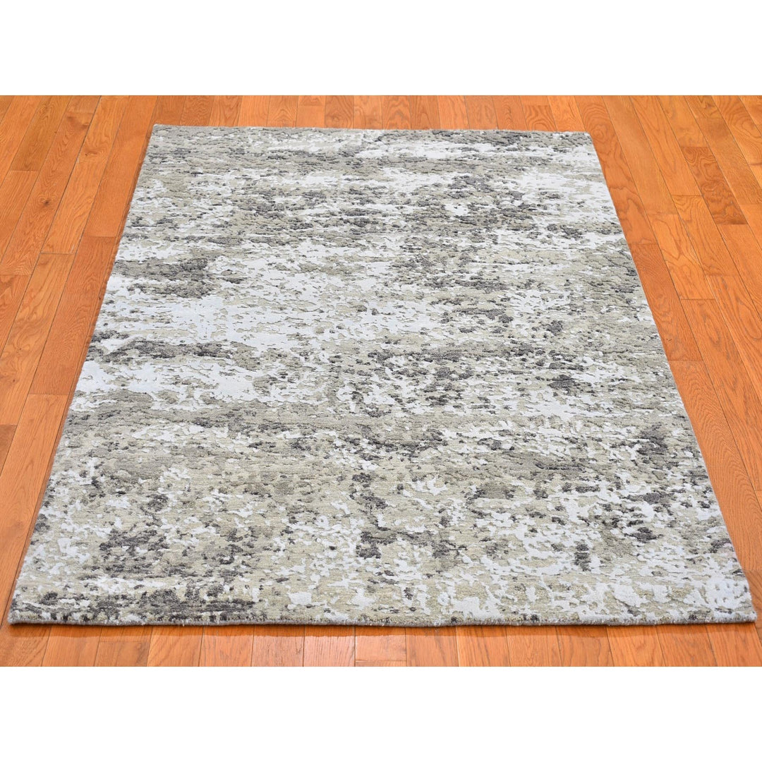 4'1" x 6'0" New Hand Knotted Grey Wool & Silk Rectangle Oriental Rug - MOA10266501