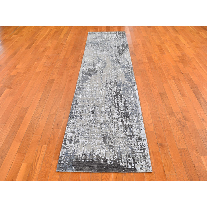 2'6" x 12'0" New Hand Knotted Grey Wool Runner Oriental Rug - MOA10266527