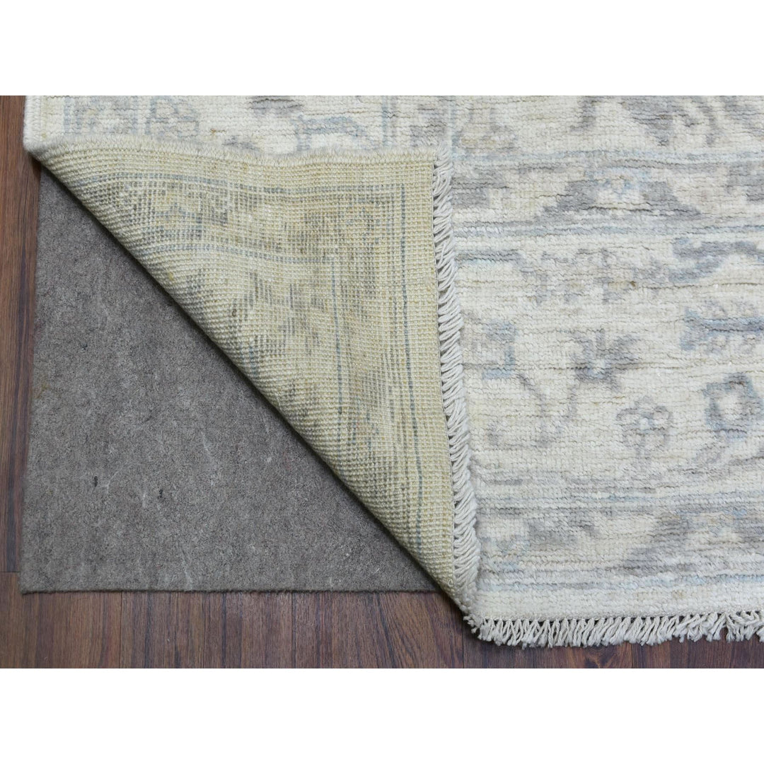 8'1" x 9'7" New Hand Knotted Ivory Wool Rectangle Oriental Rug - MOA10269259