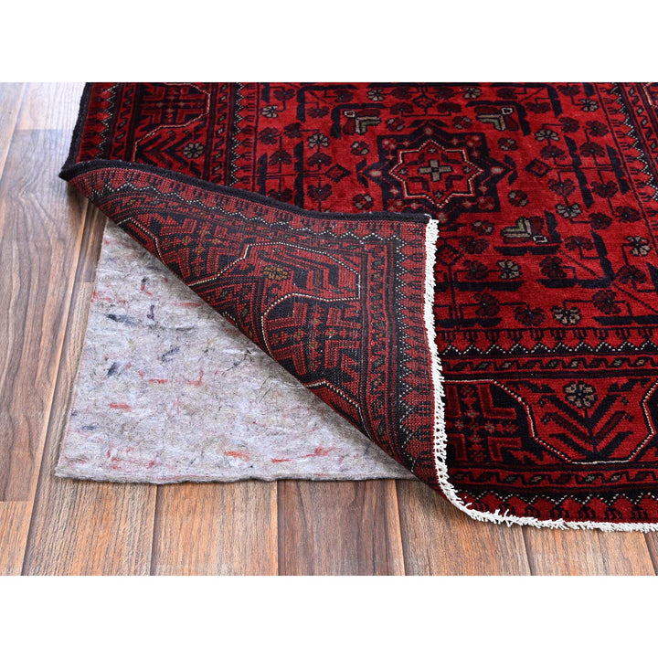2'8" x 4'0" New Hand Knotted Red Wool Rectangle Oriental Rug - MOA102701