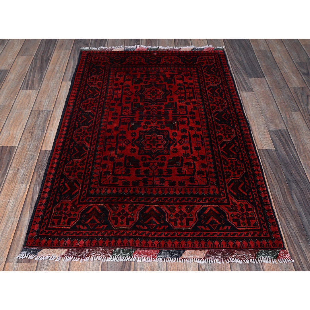 2'8" x 4'0" New Hand Knotted Red Wool Rectangle Oriental Rug - MOA102709