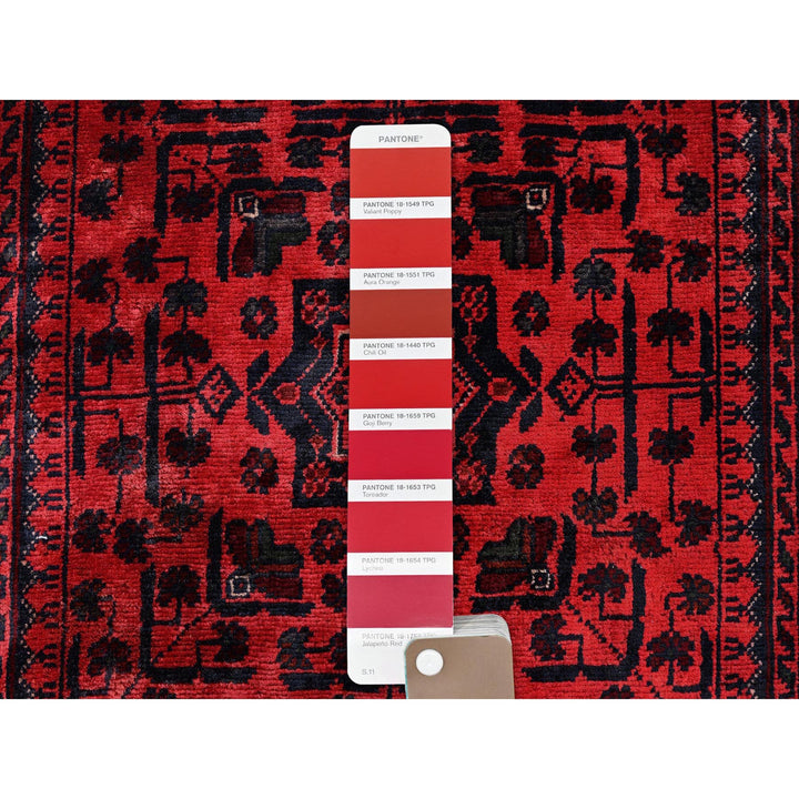 2'8" x 4'0" New Hand Knotted Red Wool Rectangle Oriental Rug - MOA102709