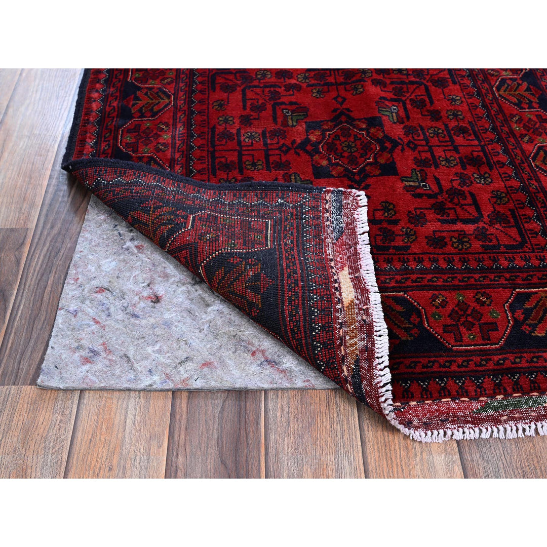 2'7" x 4'2" New Hand Knotted Red Wool Rectangle Oriental Rug - MOA102710