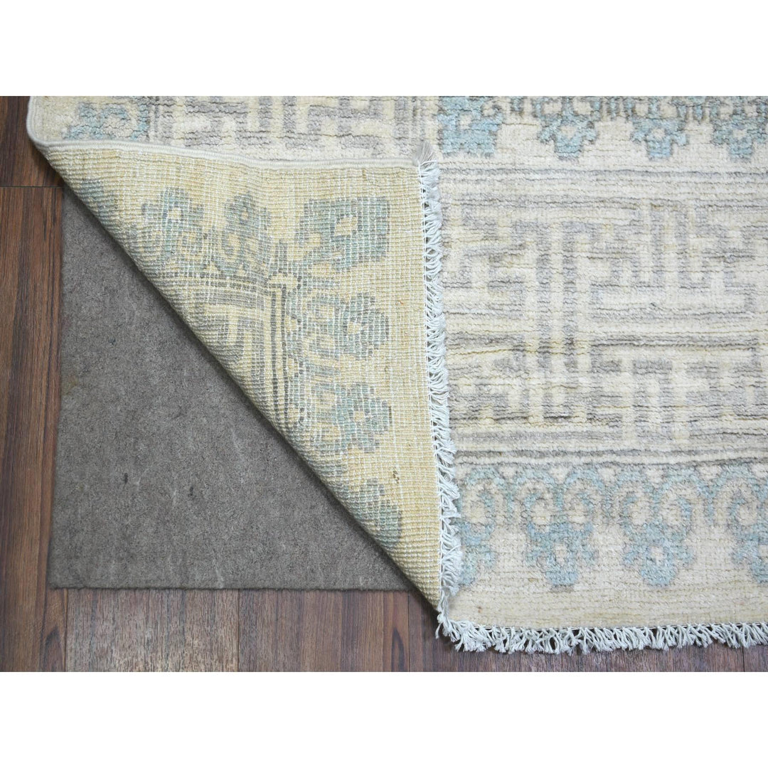 8'1" x 9'10" New Hand Knotted Ivory Wool Rectangle Oriental Rug - MOA10271970